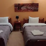 Izeλa بلاك كالا