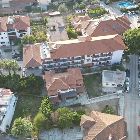 Otel Izeλa Kala Nera