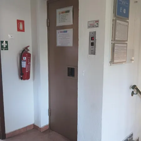 Izeλa Hotel